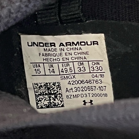 ? New? UNDER ARMOUR UA Curry 5